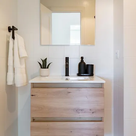 Sea View - 800 M From The Estepona