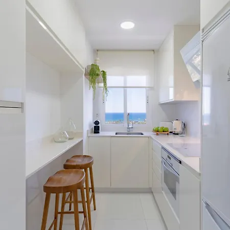 Sea View - 800 M From The Apartment