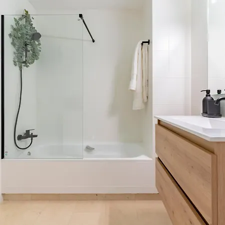 Sea View - 800 M From The Estepona