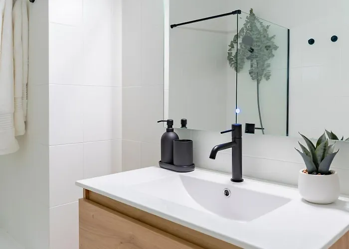 Sea View - 800 M From The Apartamento